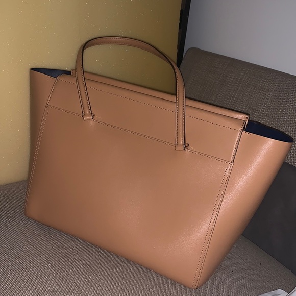 Tory Burch Caramel Tote 60% off - Picture 2 of 8